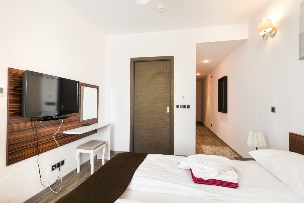Silver Mountain Apartment 26 Poiana Brasov Bagian luar foto